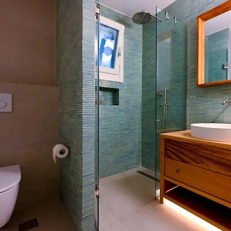 Pefko House Villa *